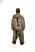 Load image into Gallery viewer, StarForeva Sweatpants Drip Dye 1 -Olive
